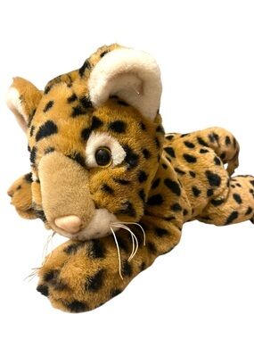 Vintage MTY International Co Purring Leopard Cat Cub